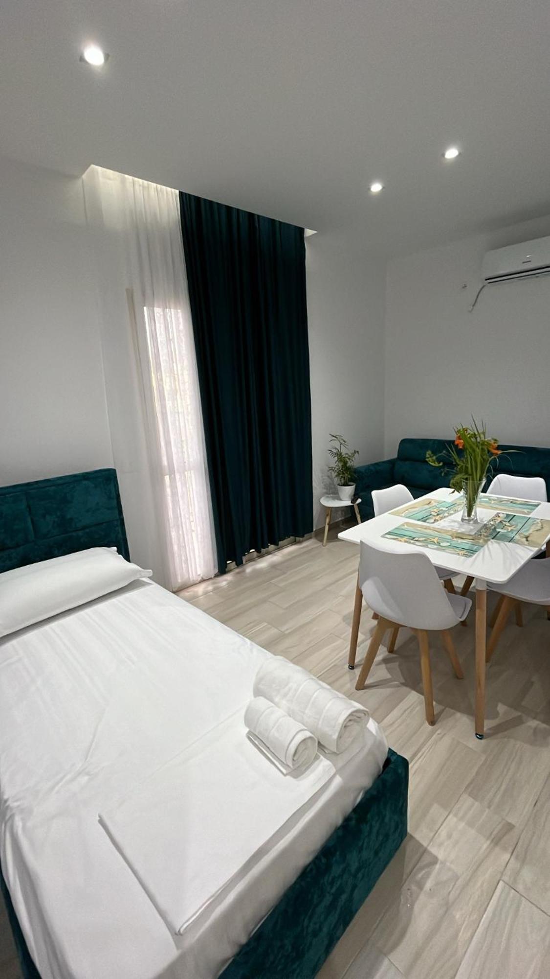 Vila Luani Vlorë Buitenkant foto