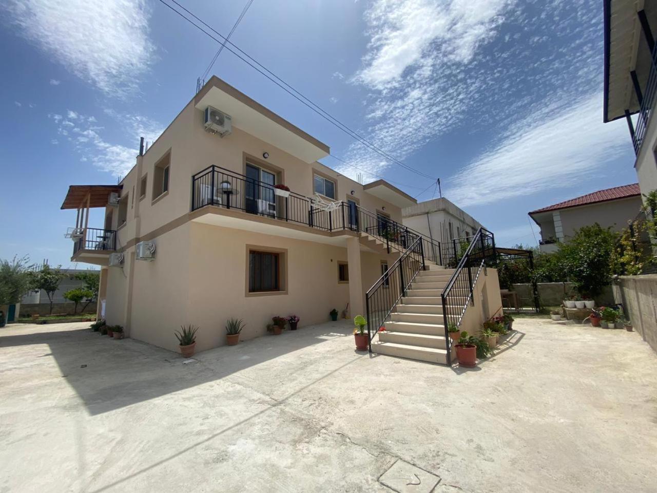 Vila Luani Vlorë Buitenkant foto
